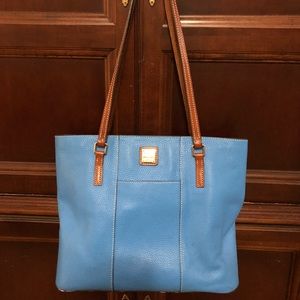 Dooney &Bourke Lexington tote